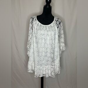 Siren Lily White Floral Blouse